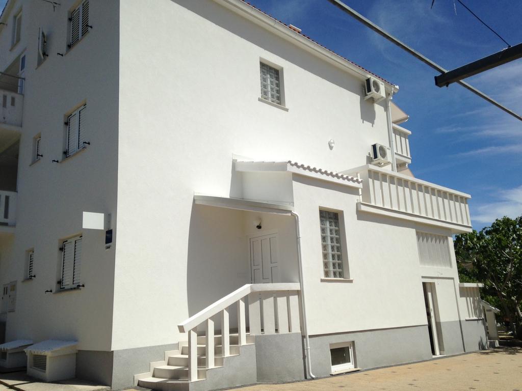 Apartments Ida II Baska  Exterior photo